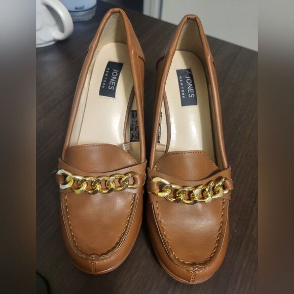 Jones New York Cyri in Camel Gold Chain Slip on Womens Block Heel, Size 6 - Picture 10 of 13